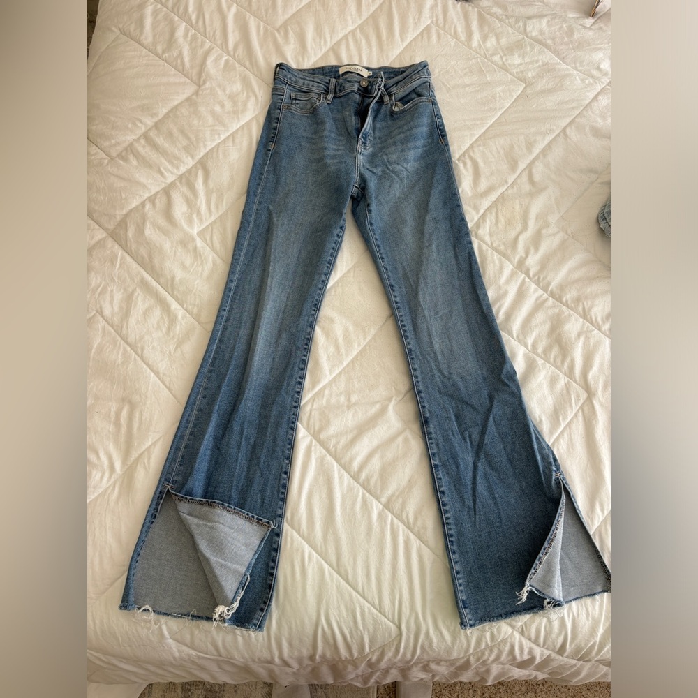 Hidden blue jeans